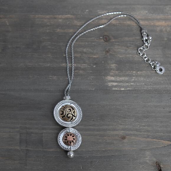 Brighton Spin Master Reversible Pendant Necklace Silver Plated 16-18" Disks - Picture 2 of 6